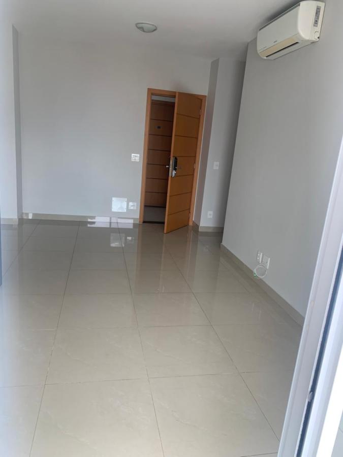 Apartamento para alugar com 2 quartos, 78m² - Foto 2