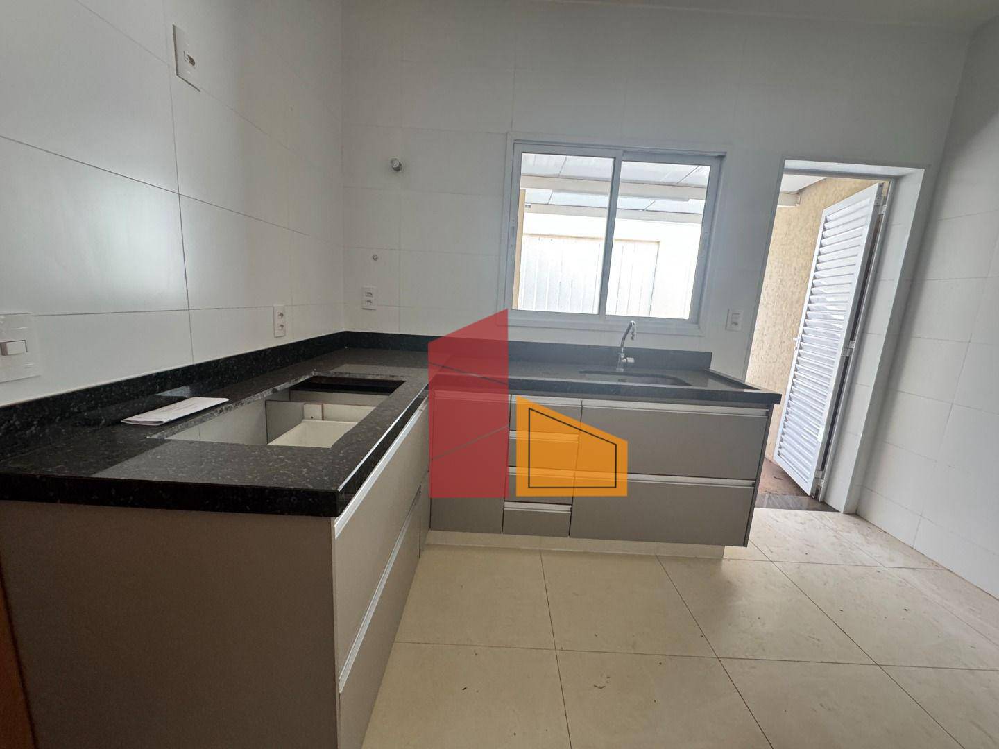 Casa de Condomínio à venda com 3 quartos, 160m² - Foto 12