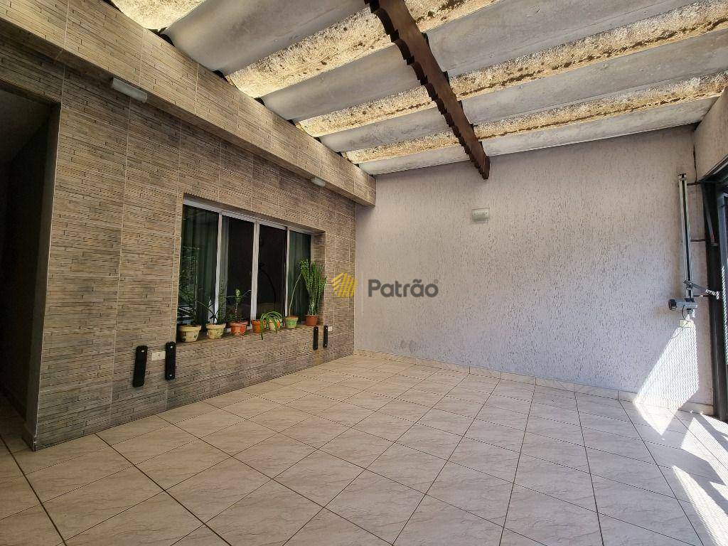 Sobrado à venda com 3 quartos, 205m² - Foto 29