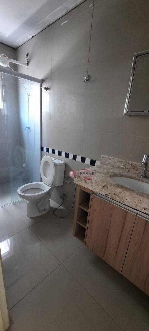 Apartamento para alugar com 3 quartos, 90m² - Foto 7