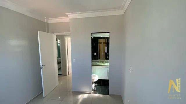 Apartamento à venda com 3 quartos, 77m² - Foto 17