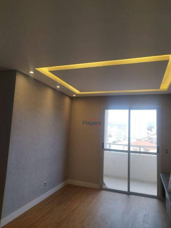 Apartamento à venda com 2 quartos, 62m² - Foto 5