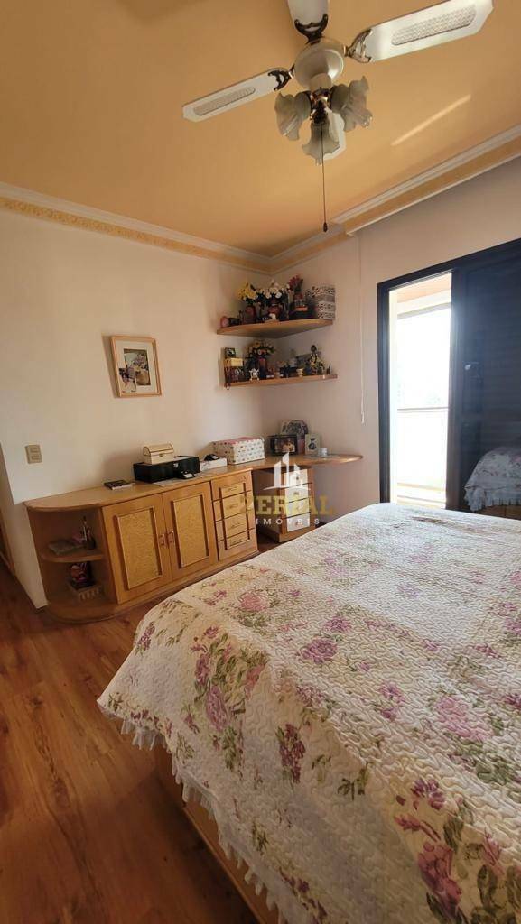 Apartamento à venda com 4 quartos, 190m² - Foto 12