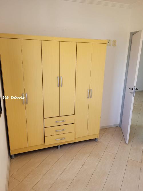 Apartamento à venda com 2 quartos, 62m² - Foto 6