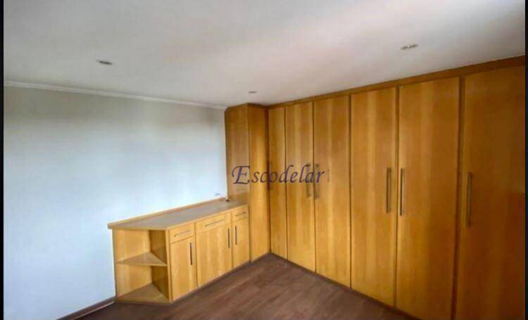 Apartamento para alugar com 2 quartos, 400m² - Foto 5