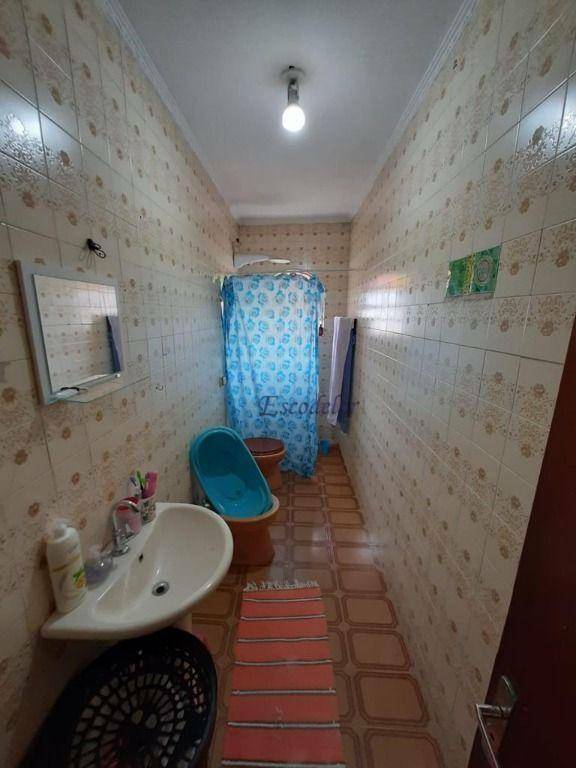 Sobrado à venda com 3 quartos, 500m² - Foto 4