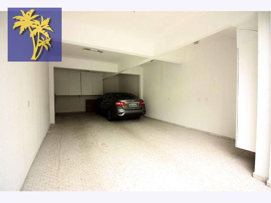 Casa à venda com 4 quartos, 220m² - Foto 23