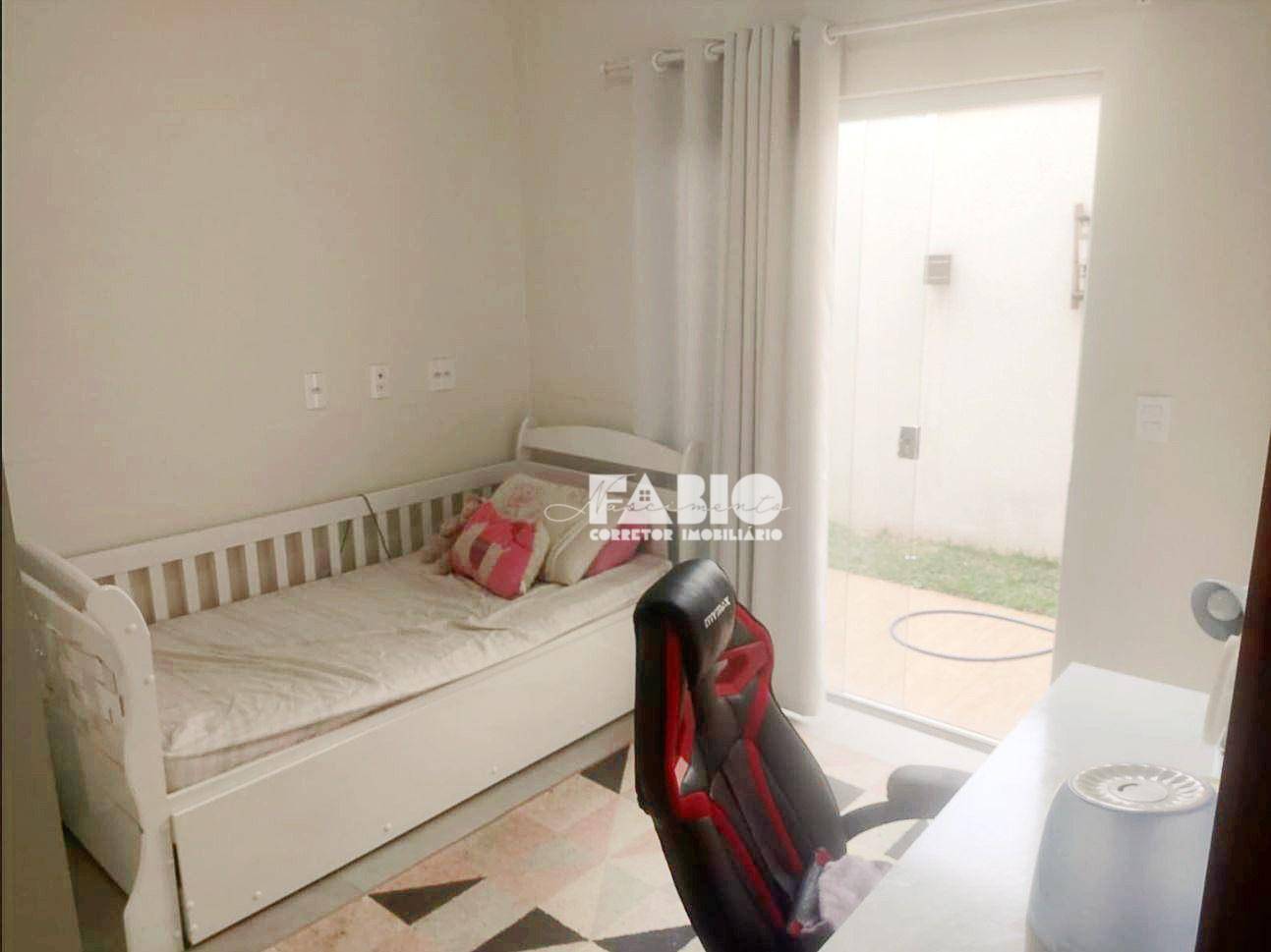 Casa de Condomínio à venda com 3 quartos, 150m² - Foto 11