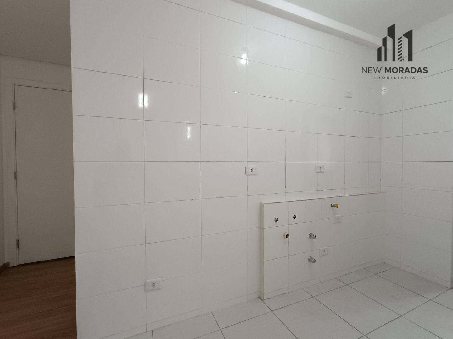 Apartamento à venda com 2 quartos, 72m² - Foto 4