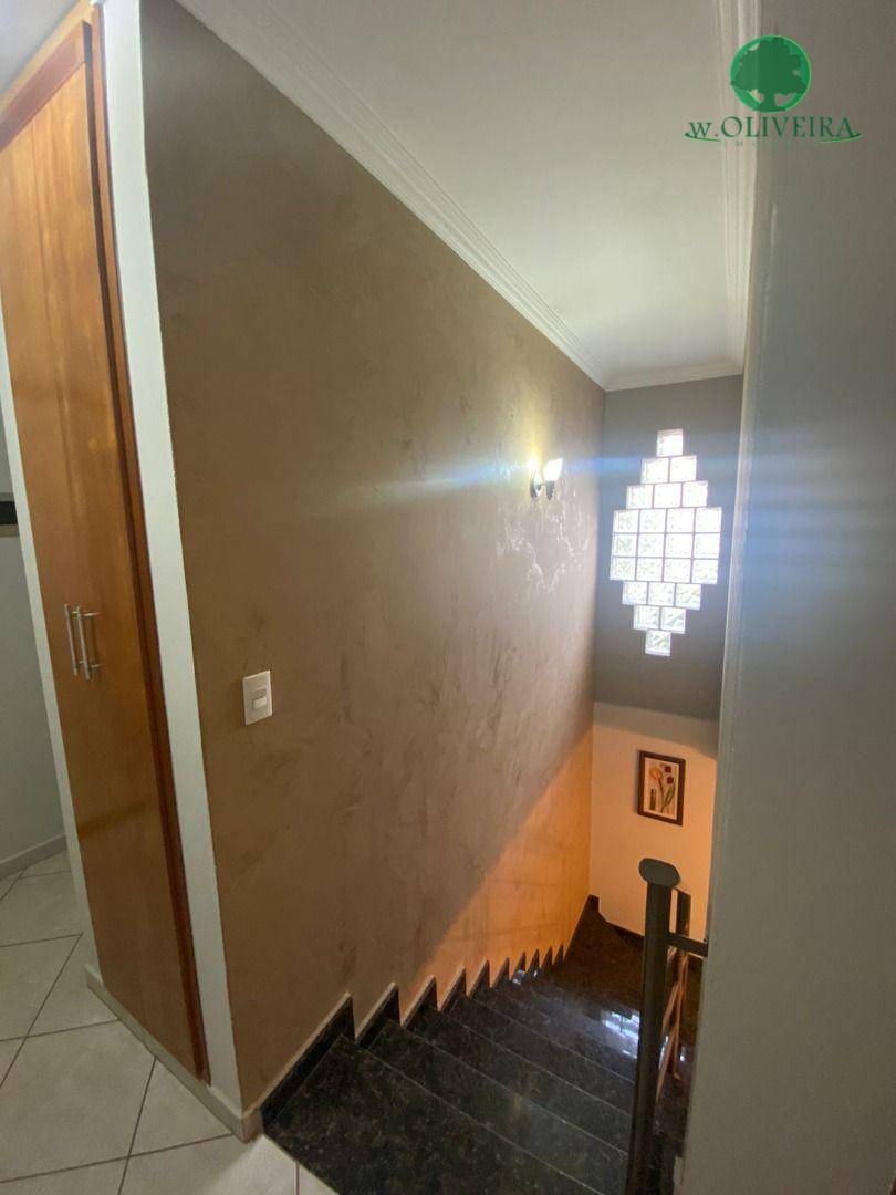 Sobrado à venda com 4 quartos, 245m² - Foto 15