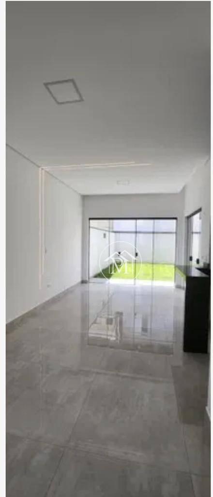 Casa de Condomínio à venda com 3 quartos, 142m² - Foto 2