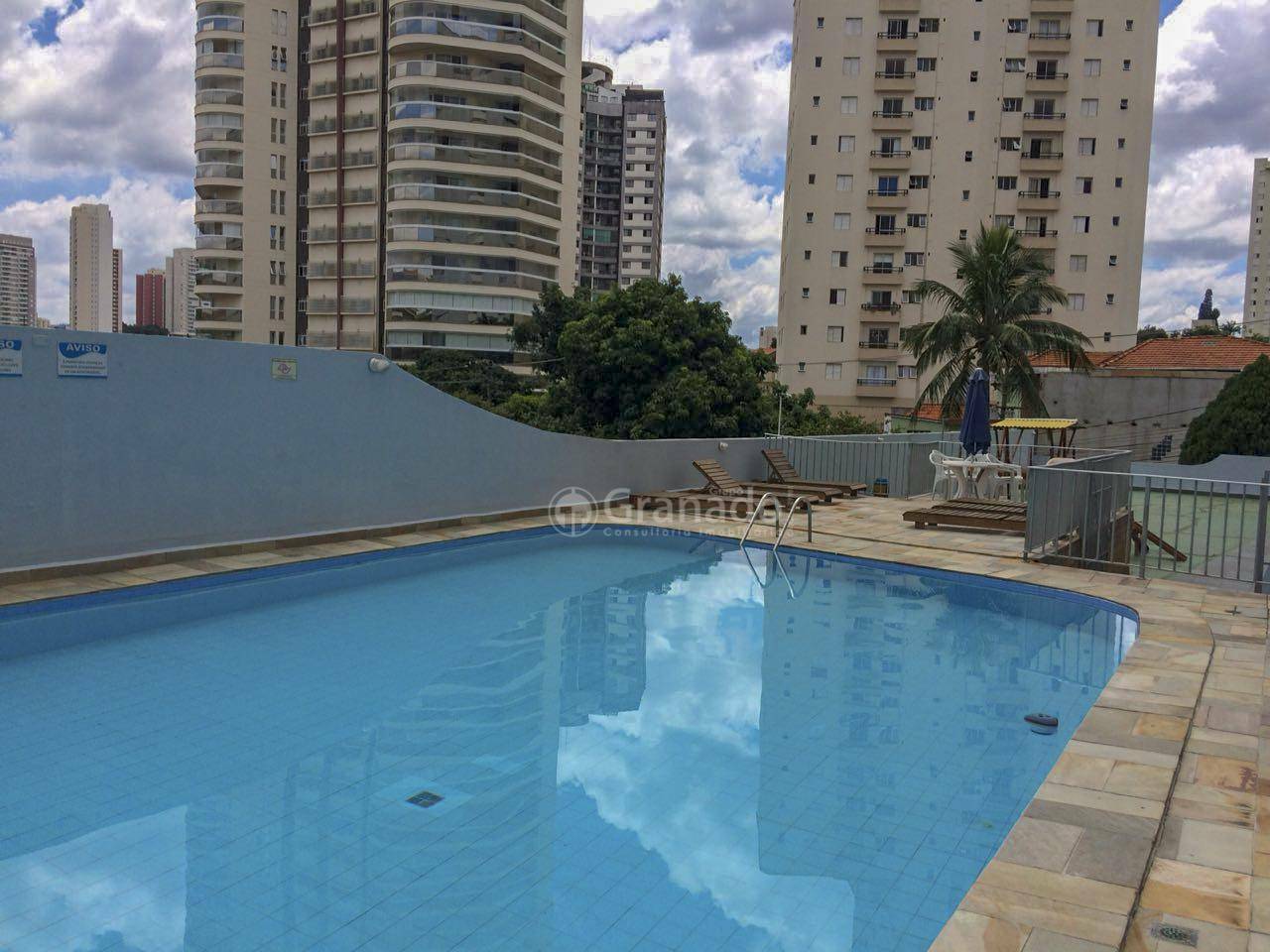 Apartamento à venda com 3 quartos, 103m² - Foto 9