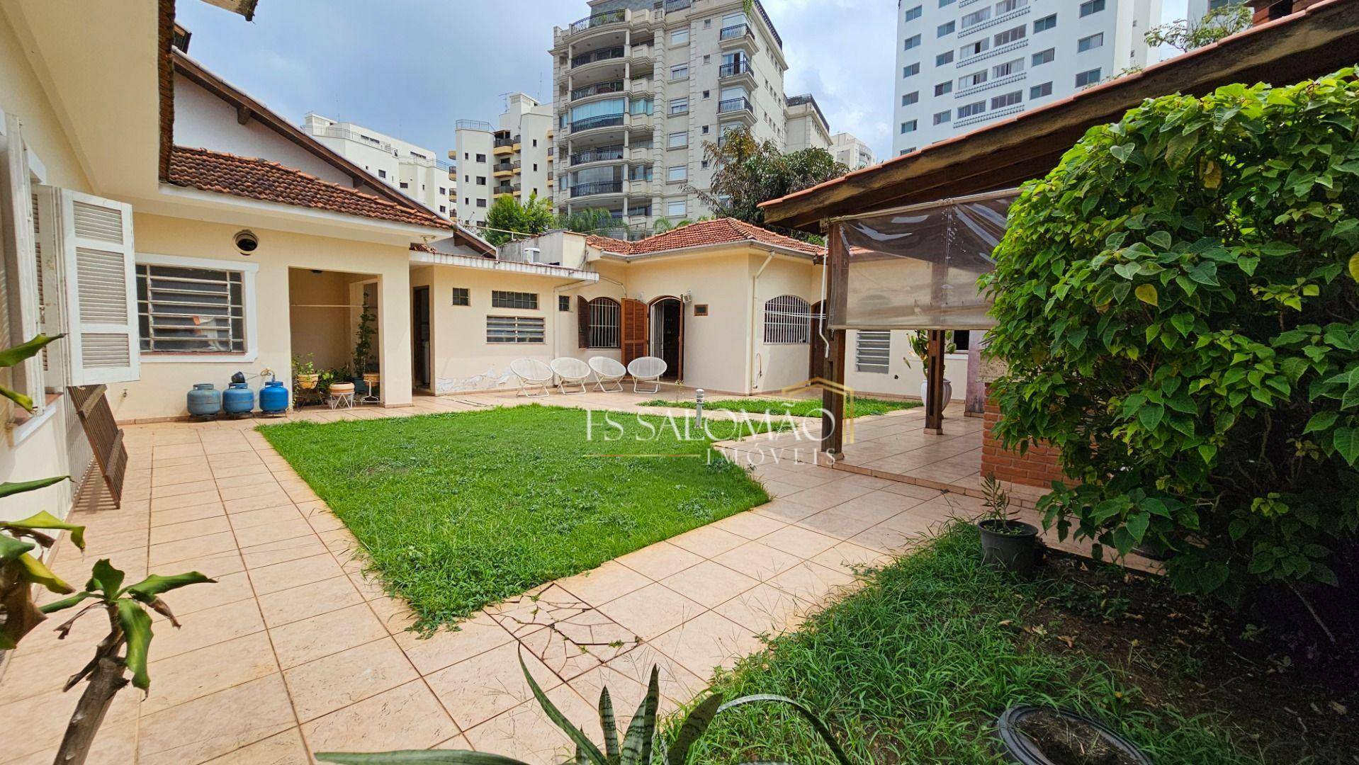 Casa à venda com 3 quartos, 200m² - Foto 1