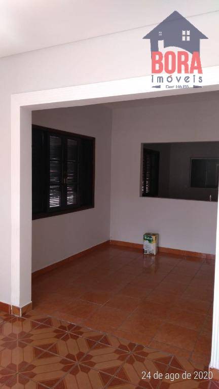 Casa à venda com 4 quartos, 186m² - Foto 12