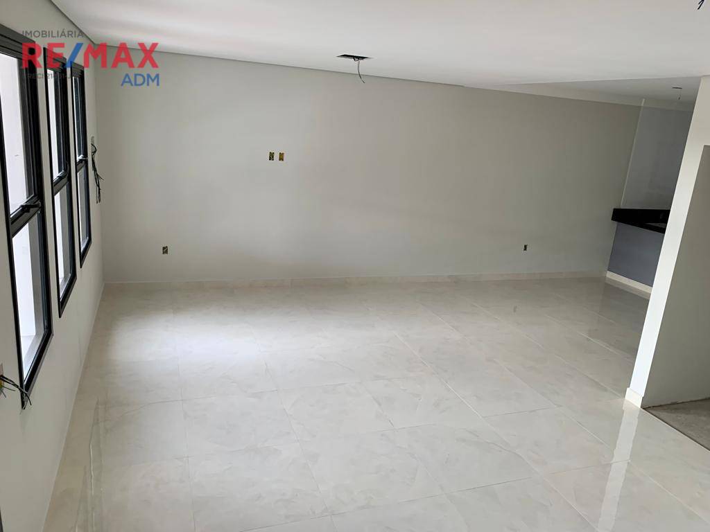 Casa de Condomínio à venda com 3 quartos, 180m² - Foto 17