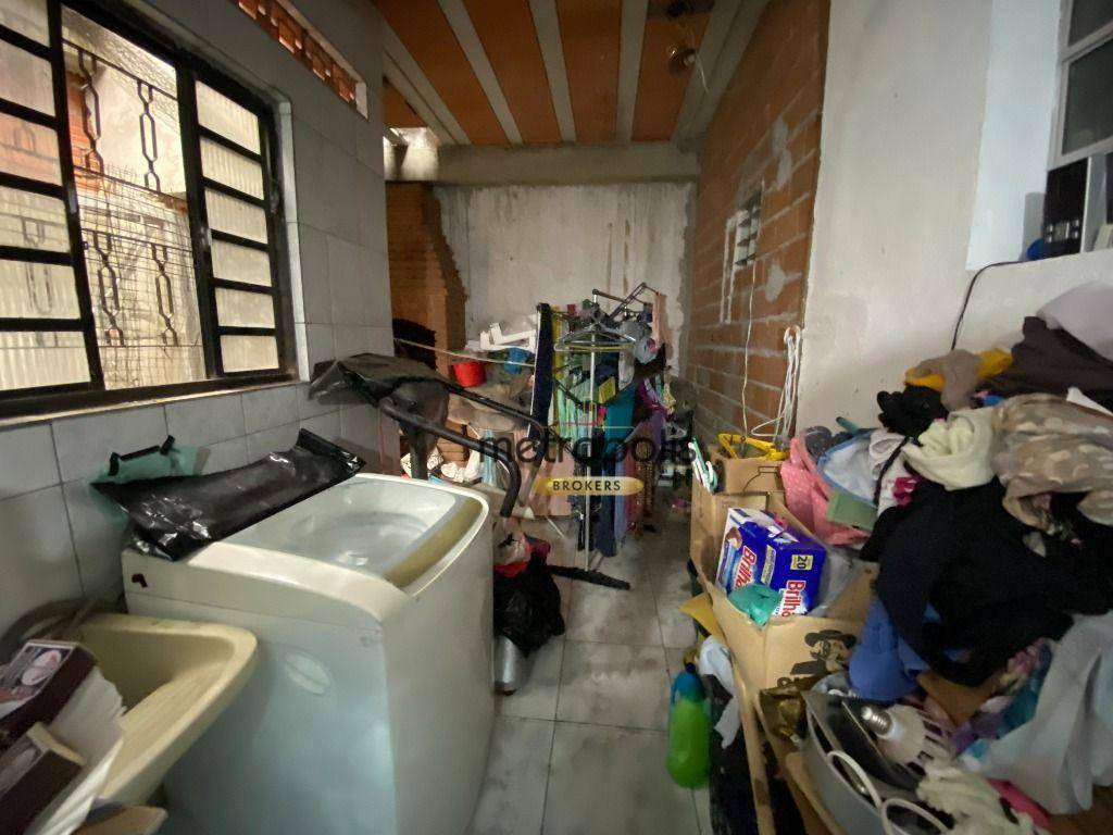 Sobrado à venda com 3 quartos, 322m² - Foto 30