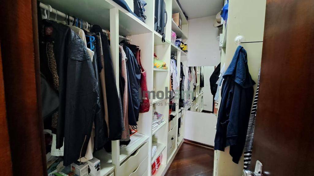 Apartamento à venda com 5 quartos, 240m² - Foto 25