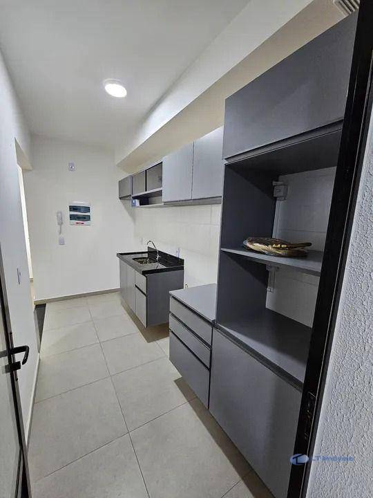 Apartamento à venda com 2 quartos, 59m² - Foto 4