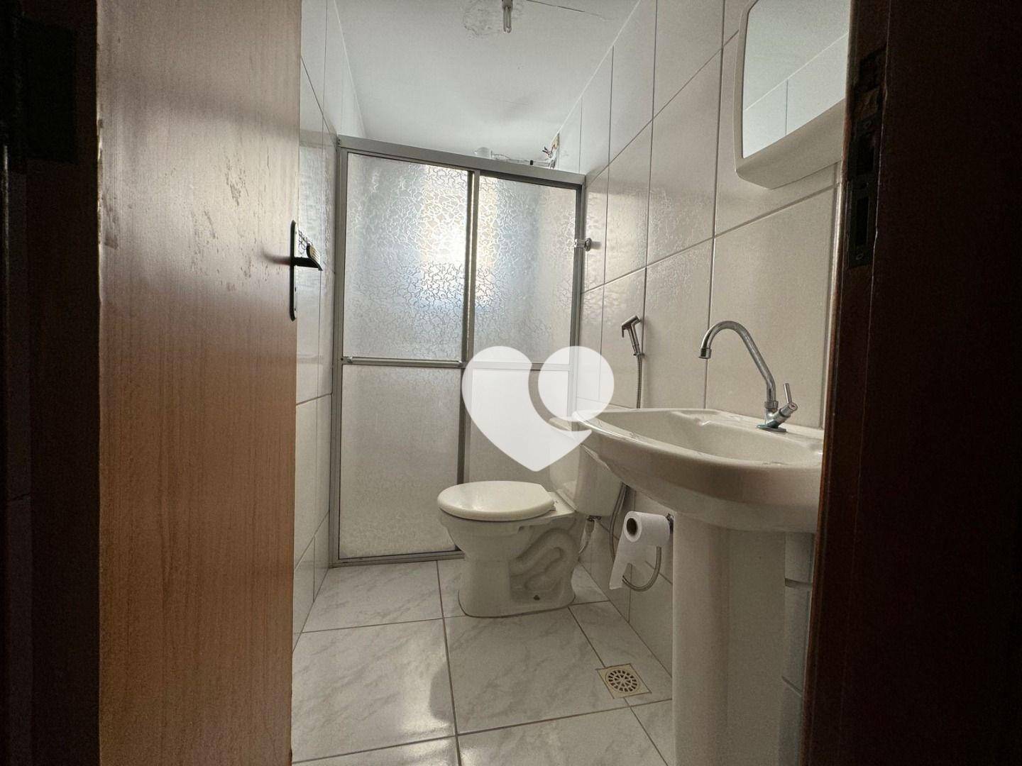 Apartamento à venda com 2 quartos, 65m² - Foto 10