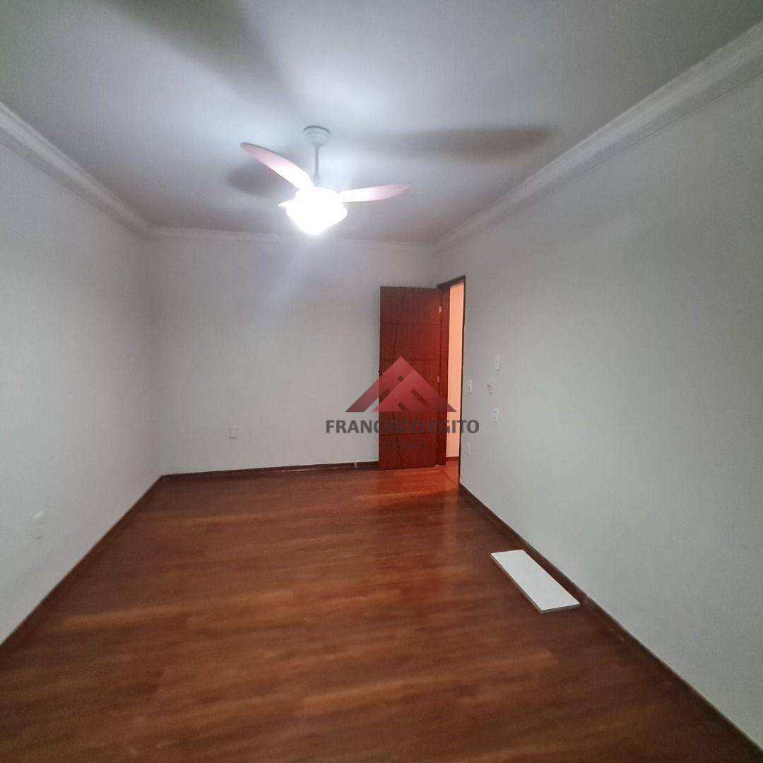 Casa à venda com 3 quartos, 360M2 - Foto 7