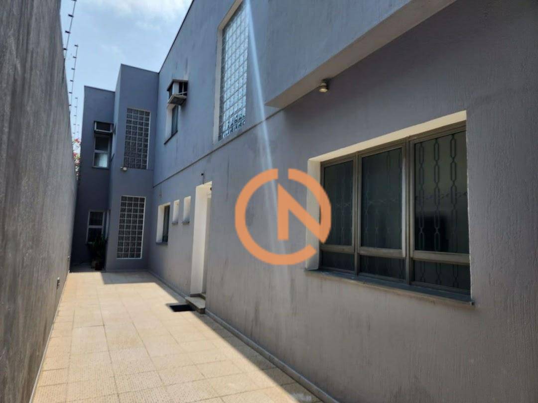Sobrado para alugar com 13 quartos, 387m² - Foto 30