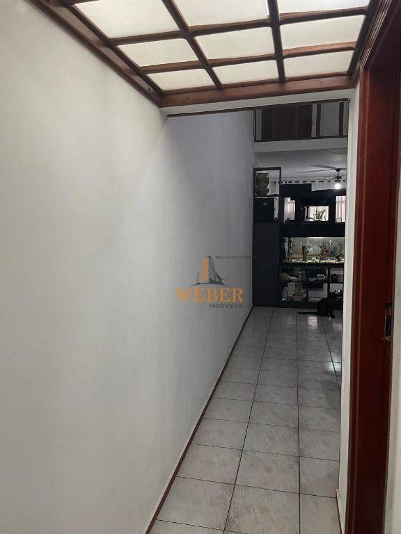 Sobrado à venda com 3 quartos, 207m² - Foto 23