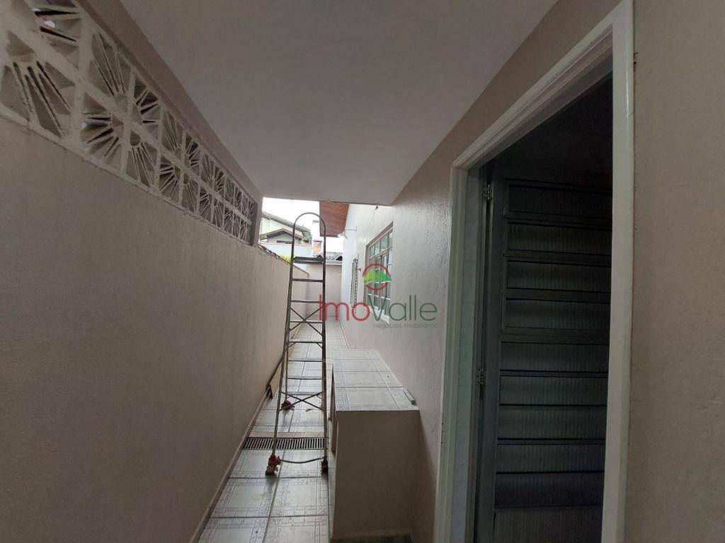 Casa de Condomínio à venda com 3 quartos, 280m² - Foto 19