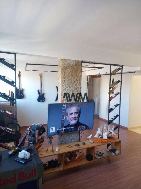 Apartamento à venda com 2 quartos, 84m² - Foto 6