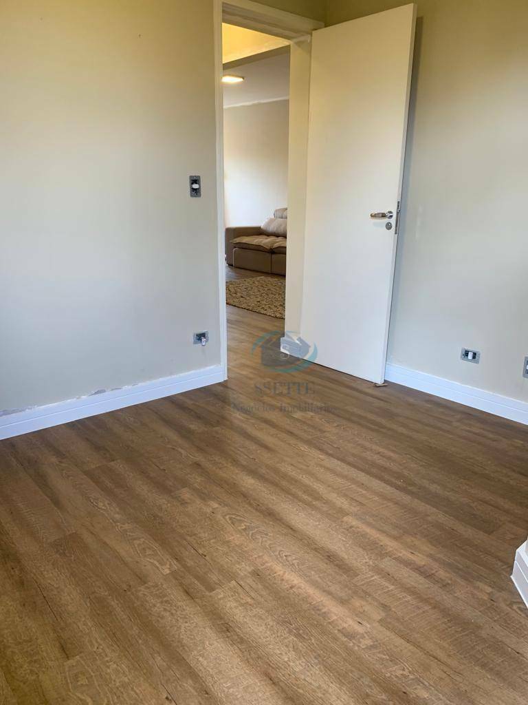 Apartamento à venda com 3 quartos, 99m² - Foto 9