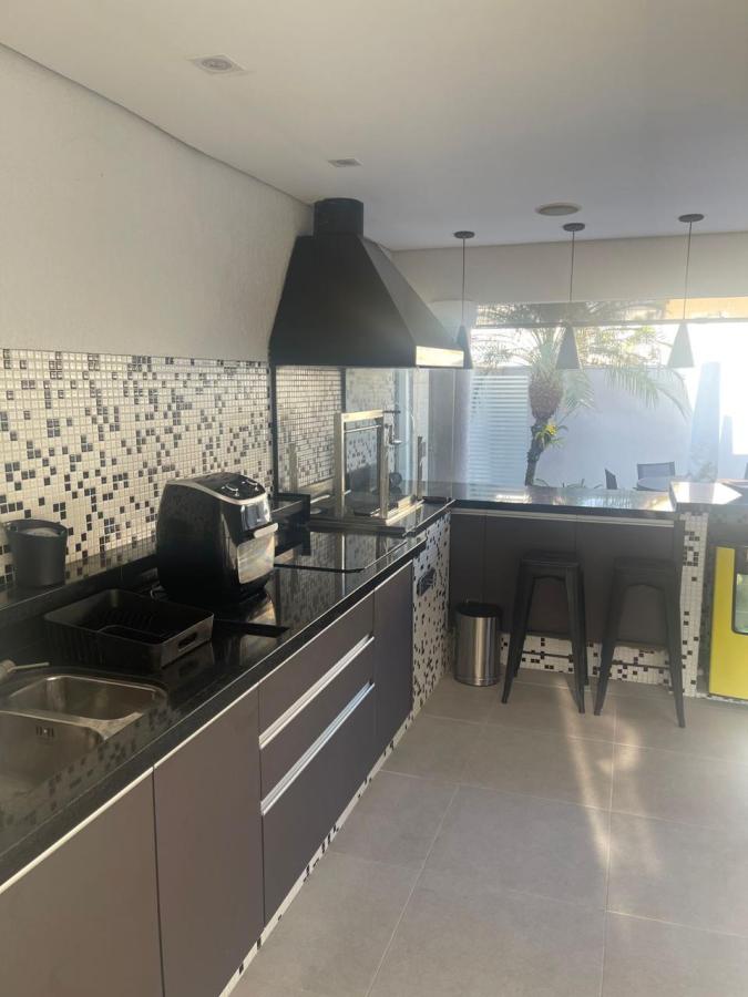 Casa de Condomínio à venda com 4 quartos, 230m² - Foto 16