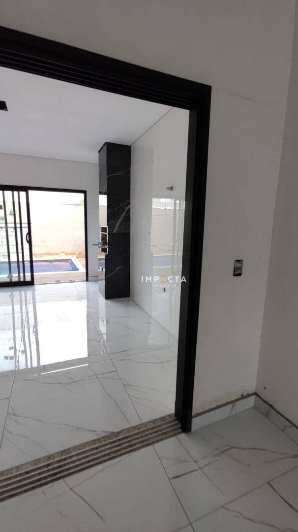 Casa à venda com 3 quartos, 169m² - Foto 11