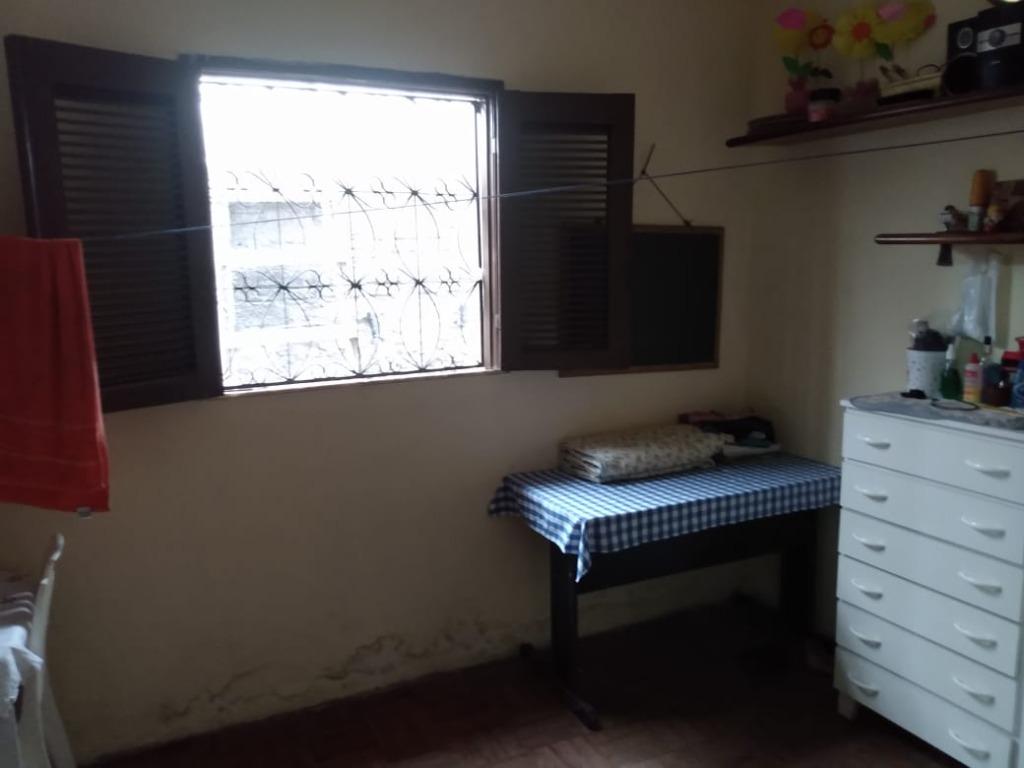 Casa à venda com 5 quartos, 300m² - Foto 14