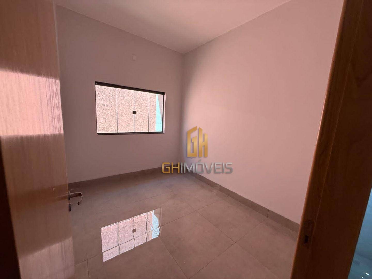 Casa à venda com 3 quartos, 98m² - Foto 11