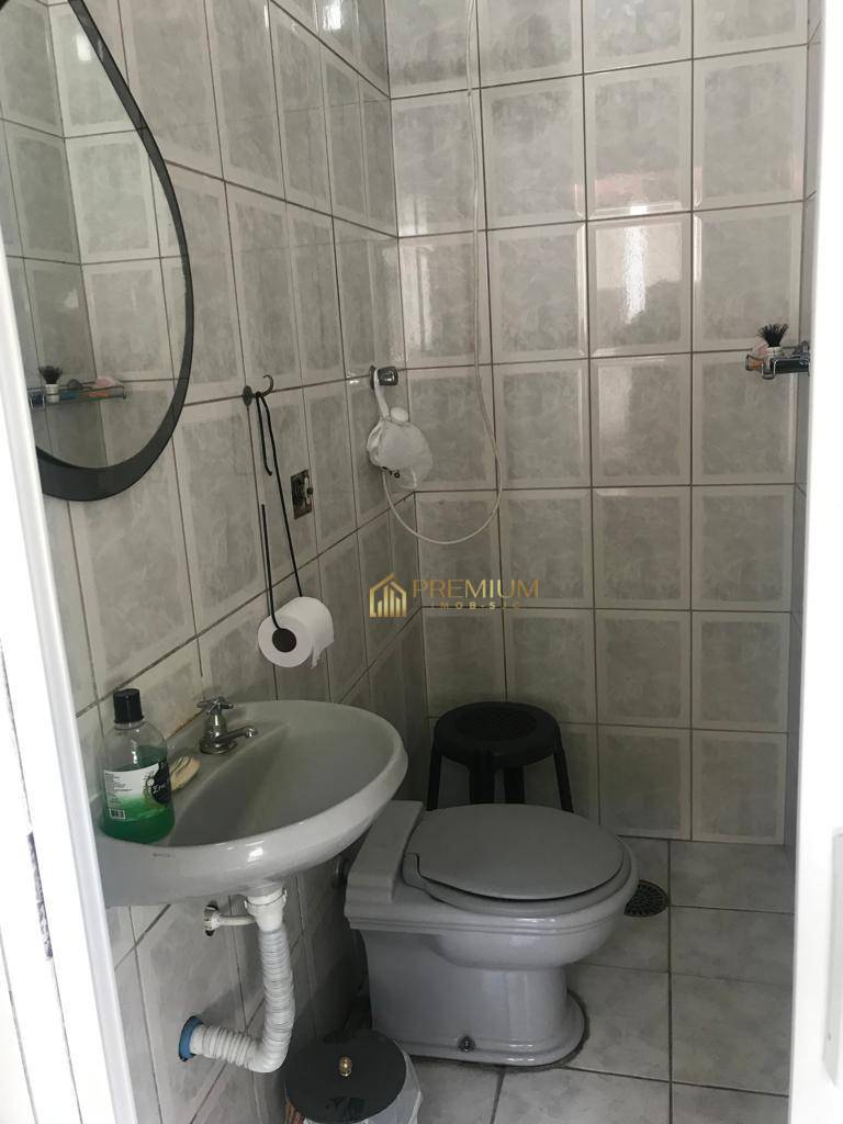 Casa à venda com 3 quartos, 160m² - Foto 10