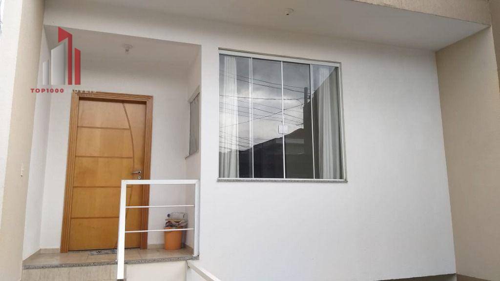 Sobrado à venda com 3 quartos, 130m² - Foto 4