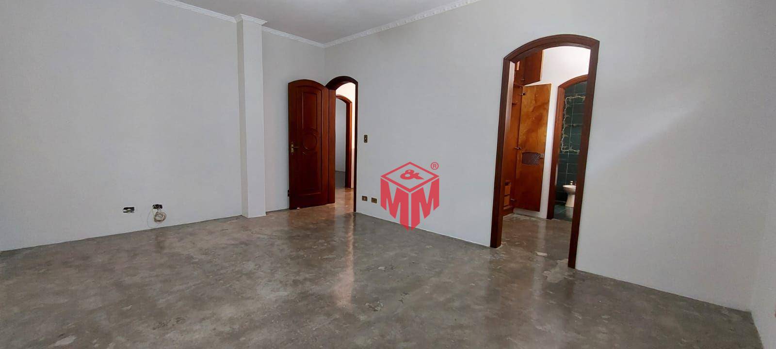 Sobrado à venda e aluguel com 3 quartos, 540m² - Foto 34