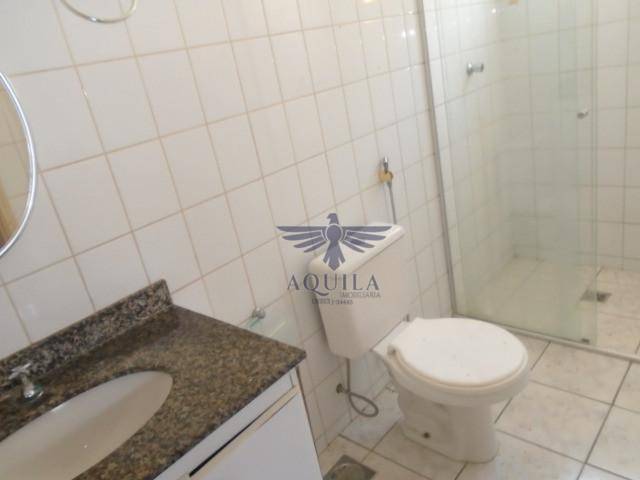 Apartamento para alugar com 2 quartos, 74m² - Foto 8