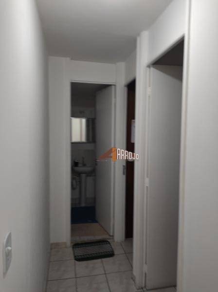 Apartamento à venda com 2 quartos, 45m² - Foto 9