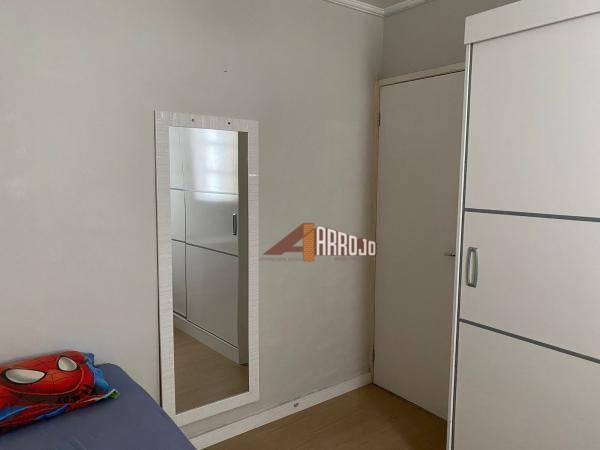 Apartamento à venda com 2 quartos, 60m² - Foto 14