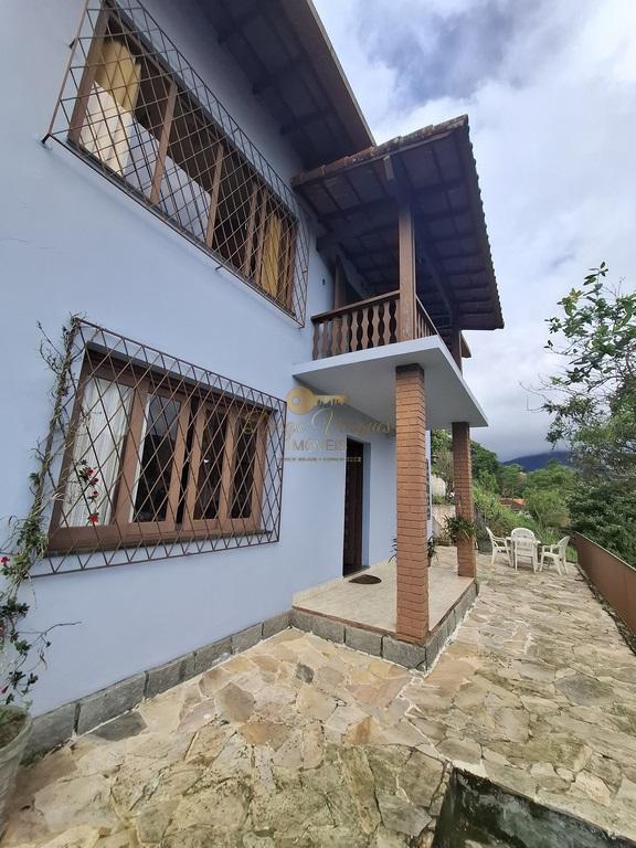 Casa à venda com 3 quartos, 873m² - Foto 1