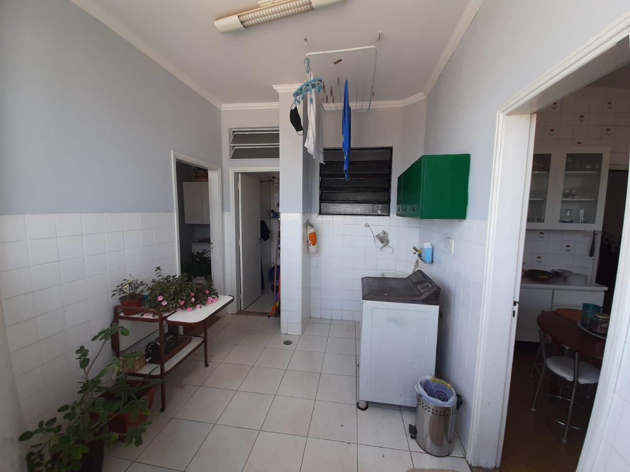 Apartamento à venda com 3 quartos, 107m² - Foto 12