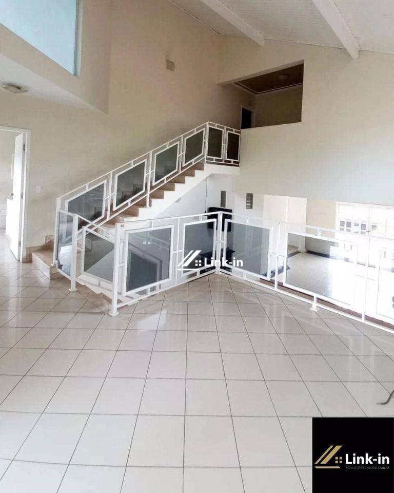 Casa, 3 quartos, 432 m² - Foto 2