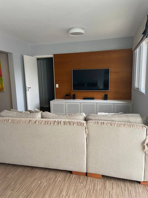 Apartamento à venda com 3 quartos, 105m² - Foto 2