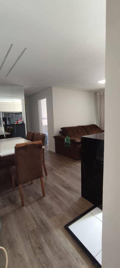 Apartamento à venda com 2 quartos, 68m² - Foto 2