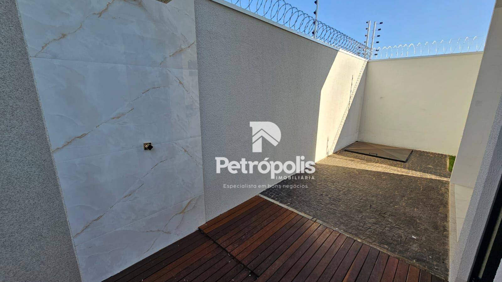 Casa à venda com 3 quartos, 200m² - Foto 21