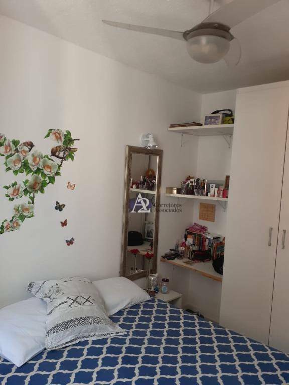 Apartamento à venda com 2 quartos, 50m² - Foto 9