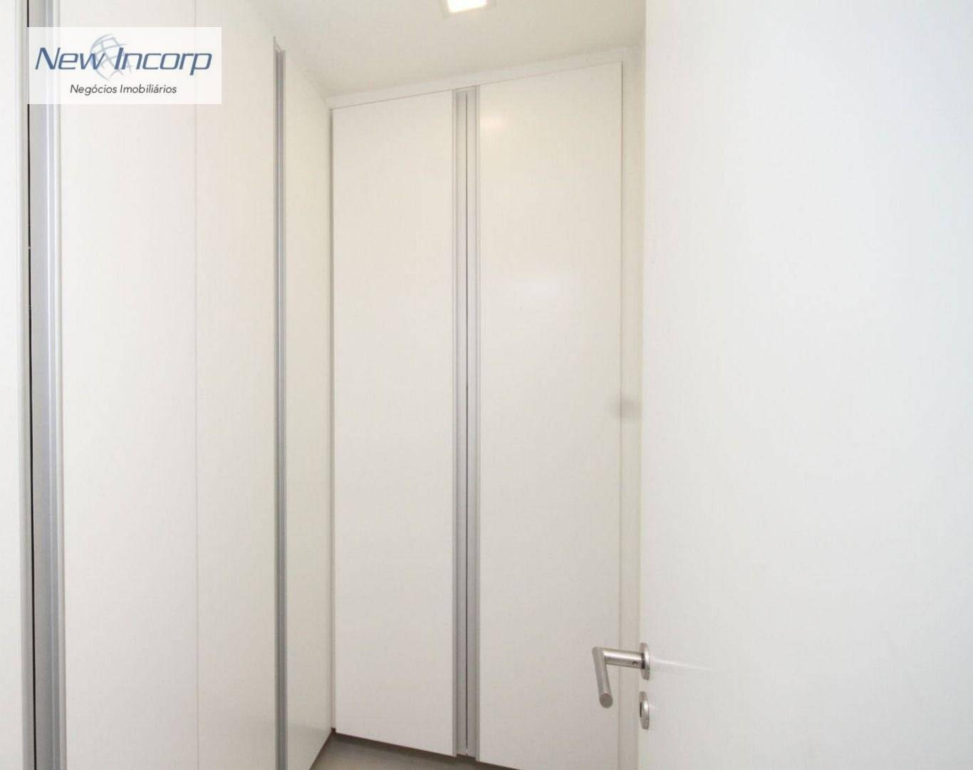 Apartamento à venda com 3 quartos, 130m² - Foto 17