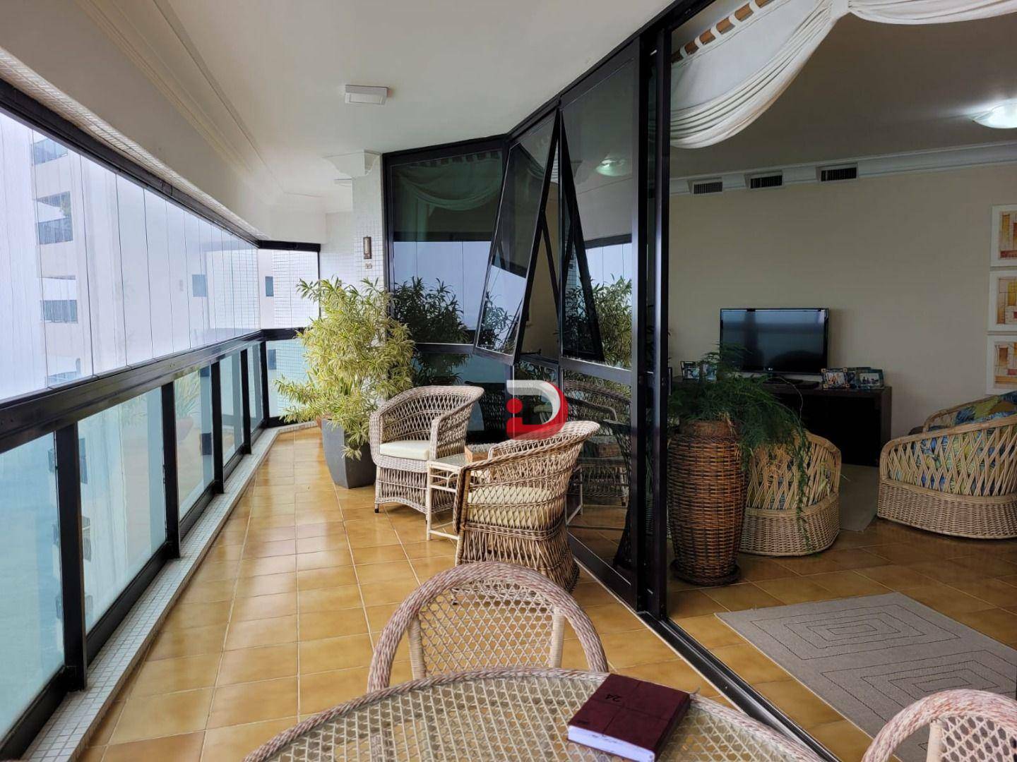 Apartamento, 3 quartos, 153 m² - Foto 1