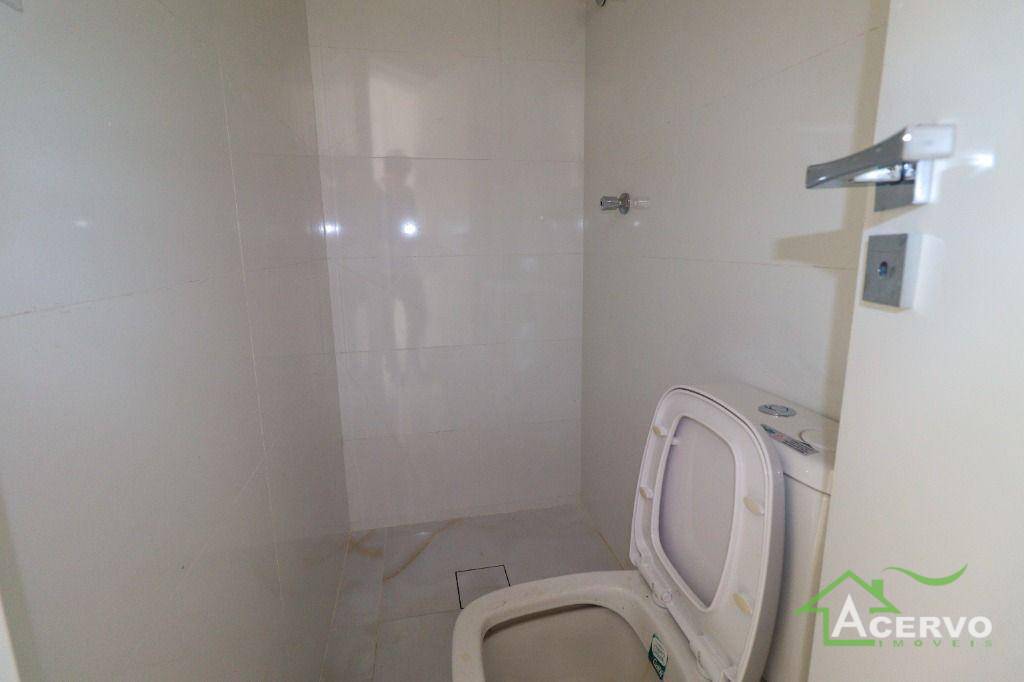 Apartamento à venda com 4 quartos, 225m² - Foto 10