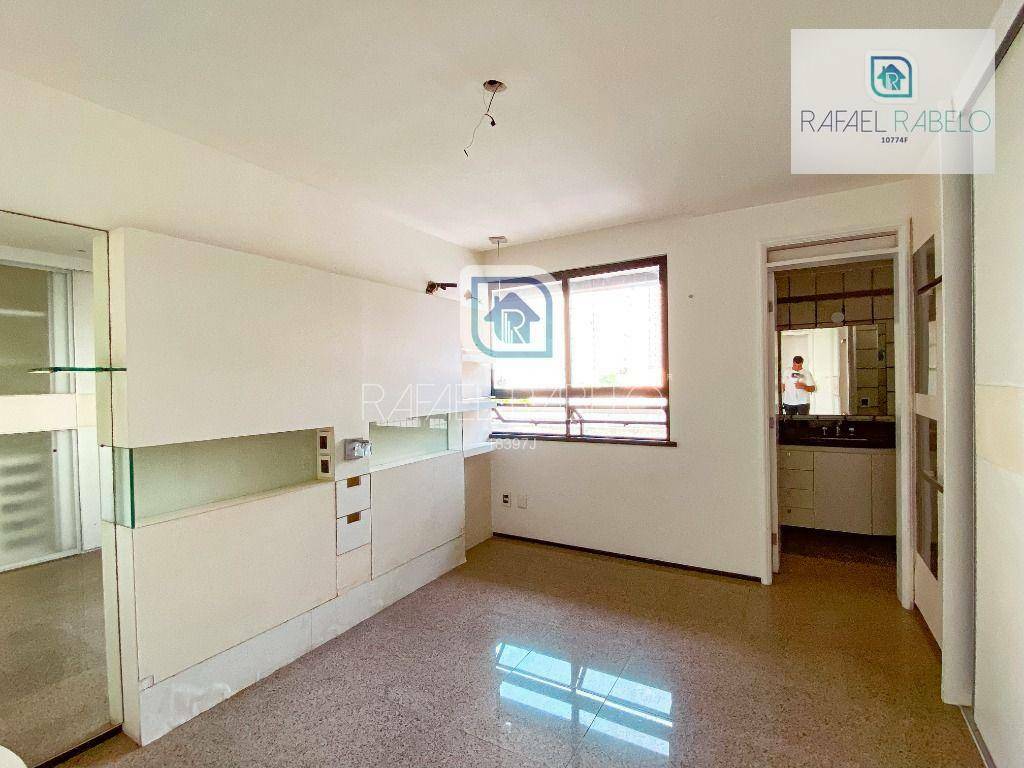 Apartamento à venda com 3 quartos, 233m² - Foto 15